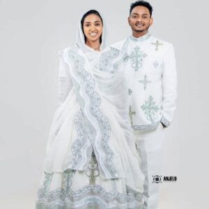 ነጭ ሃበሻ ቀሚስ